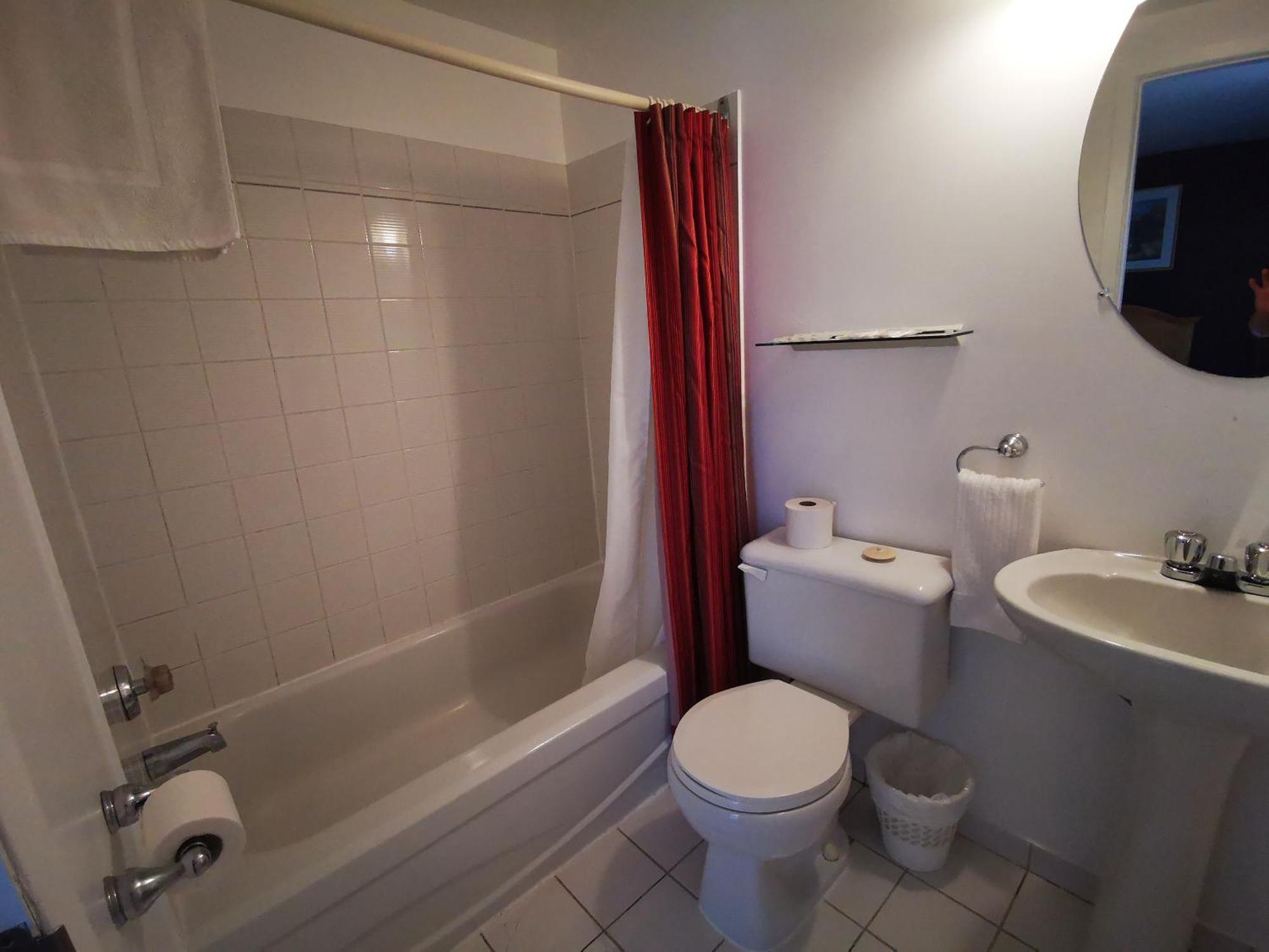 Hotel Alila Saint-Sauveur Номер фото